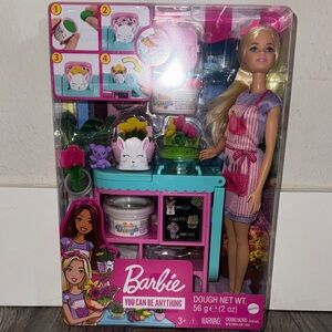Barbie Dough Playset with Pink and Purple Accents